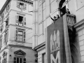 14-05-1939 Mussolini saluta dal balcone della casa littoria